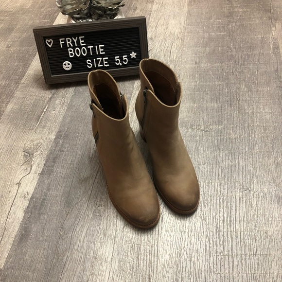 FRYE Women's Addie Double Zip Bootie Size 5.5 - Picture 2 of 10
